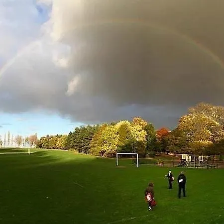 -rf7h- For Your Relaxed & Cosy Free Parking Homestay