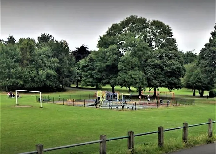 -rf7h- For Your Relaxed & Cosy Free Parking Homestay *